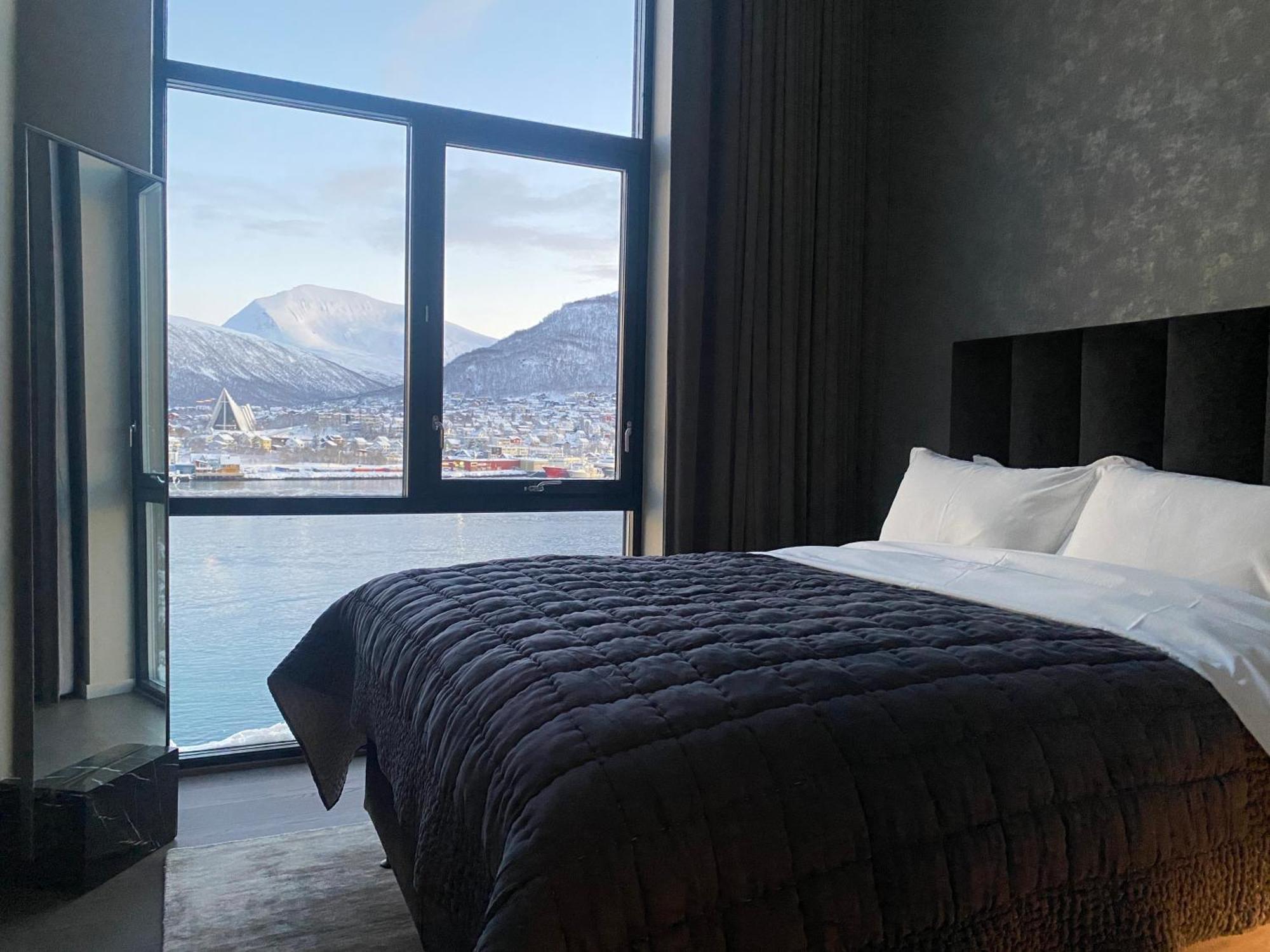 Vindlys Luxury Penthouse Apartment Tromsø Esterno foto