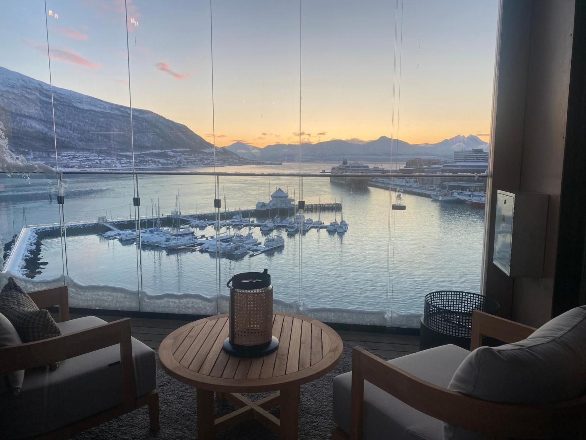 Vindlys Luxury Penthouse Apartment Tromsø Esterno foto