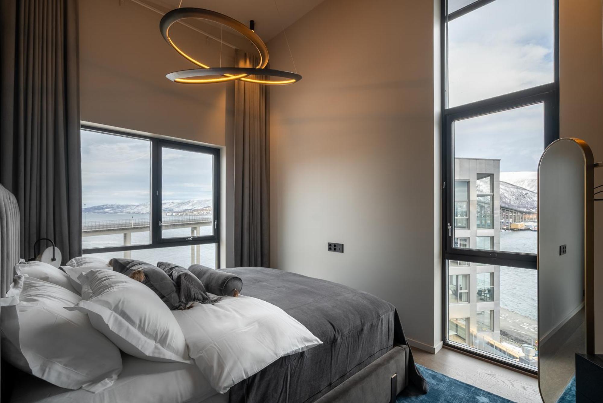 Vindlys Luxury Penthouse Apartment Tromsø Esterno foto