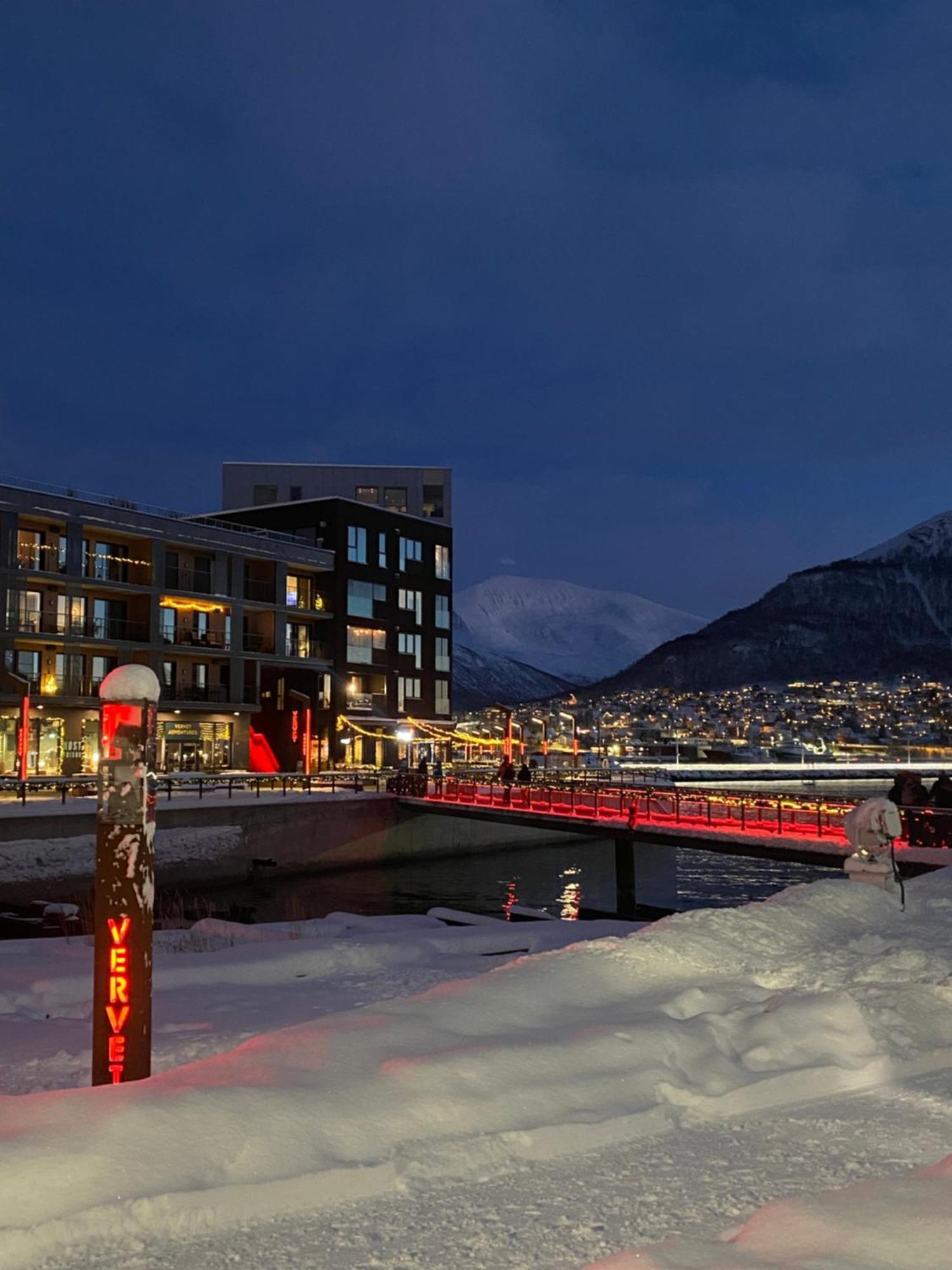 Vindlys Luxury Penthouse Apartment Tromsø Esterno foto